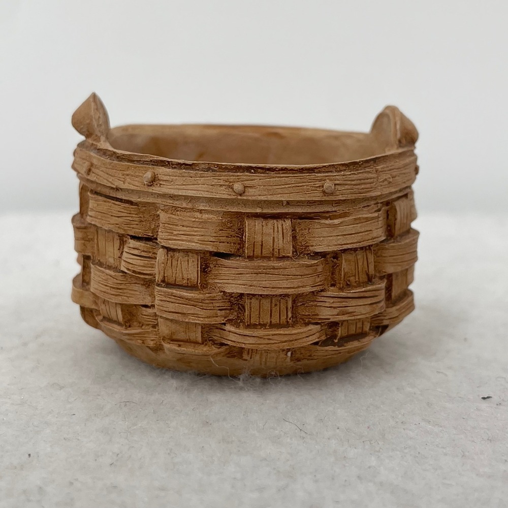 Vintage 1987 Debby Rubis Miniature Resin Sculpture Longaberger Basket Dollhouse